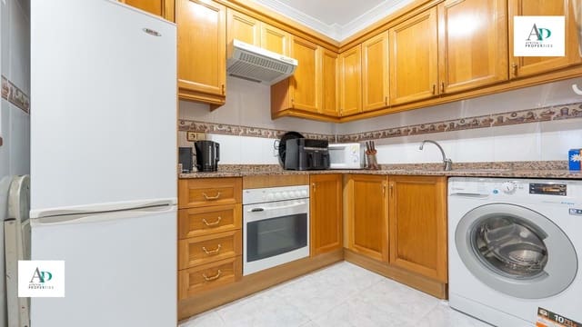 2 sypialnia Willa do wynajęcia w Villamartin, Orihuela z basenem - 950 € (Ref: 9793203)