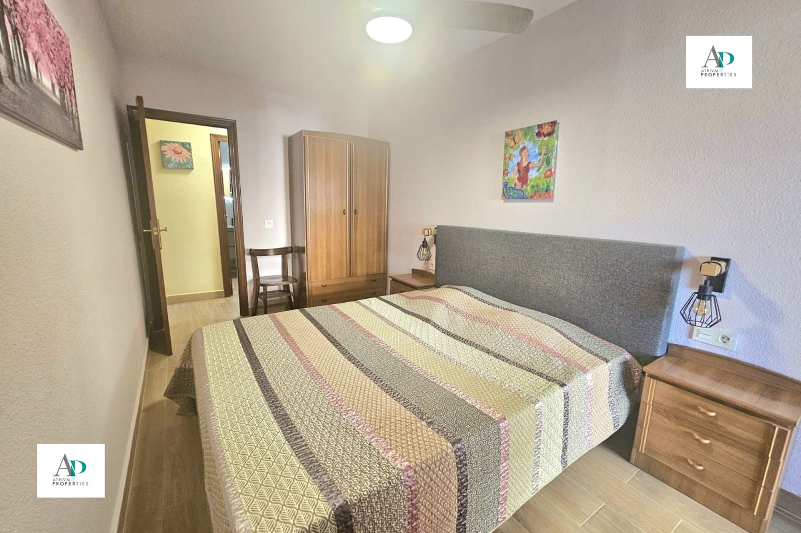 Appartement de 2 chambres à louer à Torrevieja avec piscine - 750 € (Ref: 9807252)