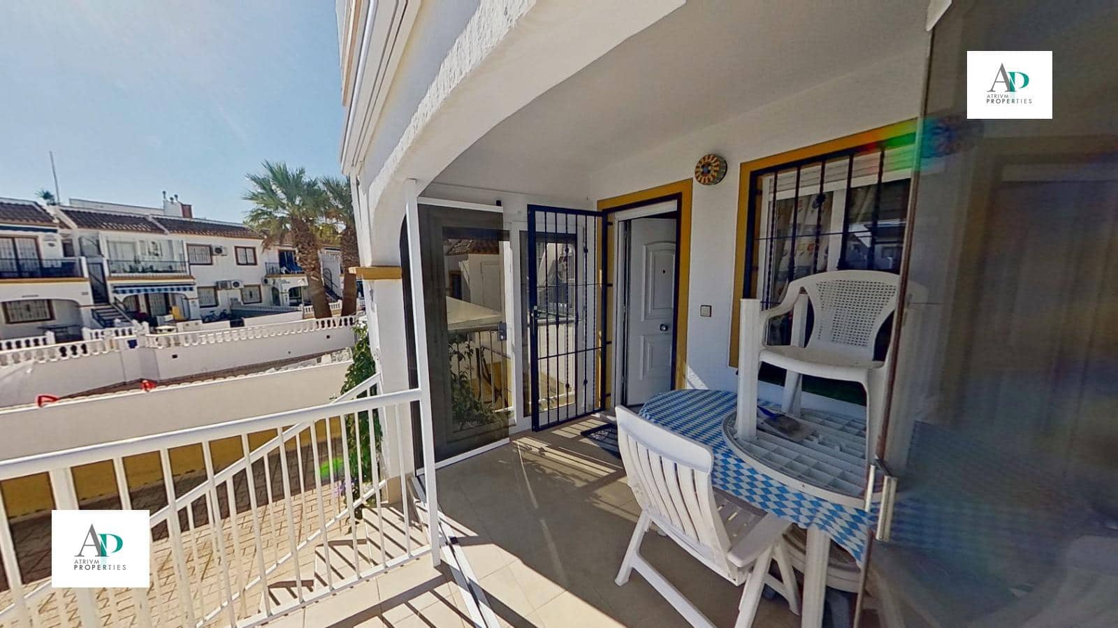3 Zimmer Apartment zu vermieten in Villamartin mit Pool - 1.000 € (Ref: 9827427)