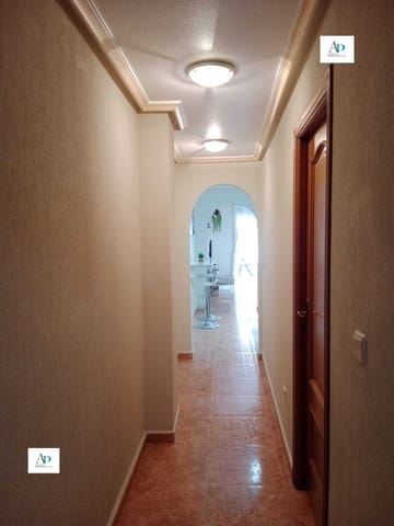 2 soveværelse Lejlighed til leje i Torrevieja med swimmingpool garage - € 830 (Ref: 9829913)
