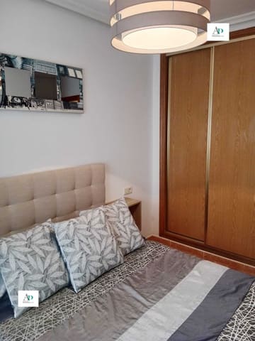 2 soveværelse Lejlighed til leje i Torrevieja med swimmingpool garage - € 830 (Ref: 9829913)