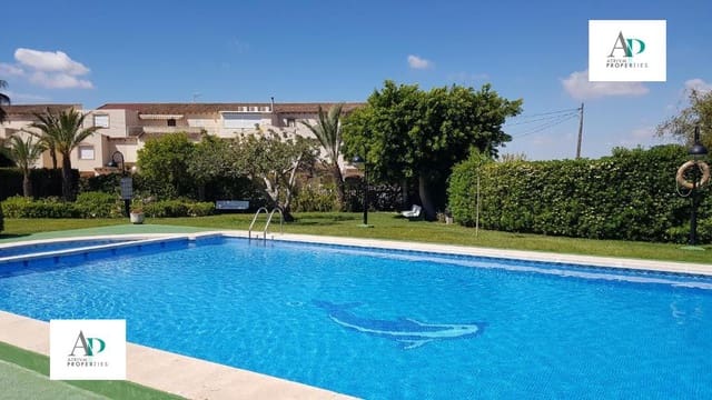 3 soverom Villa til leie i Guardamar del Segura med svømmebasseng - € 850 (Ref: 9832352)