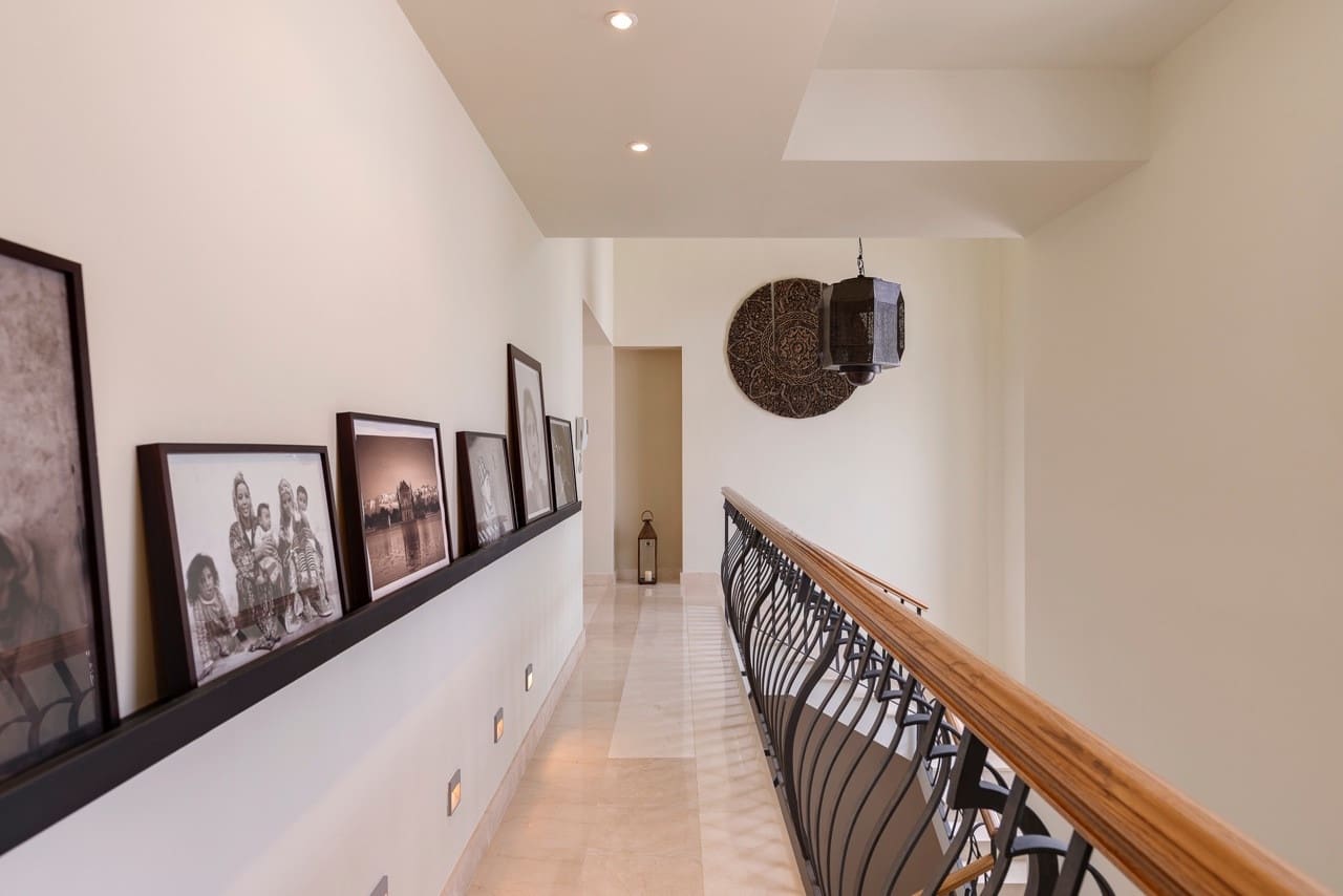 5 bedroom Villa for sale in Benahavis with pool garage - € 1,795,000 (Ref: 5255765)