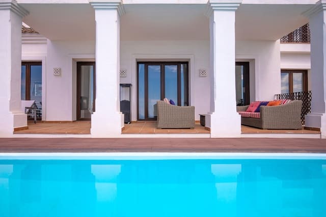 5 bedroom Villa for sale in Benahavís with pool garage - € 1,795,000 (Ref: 5255765)