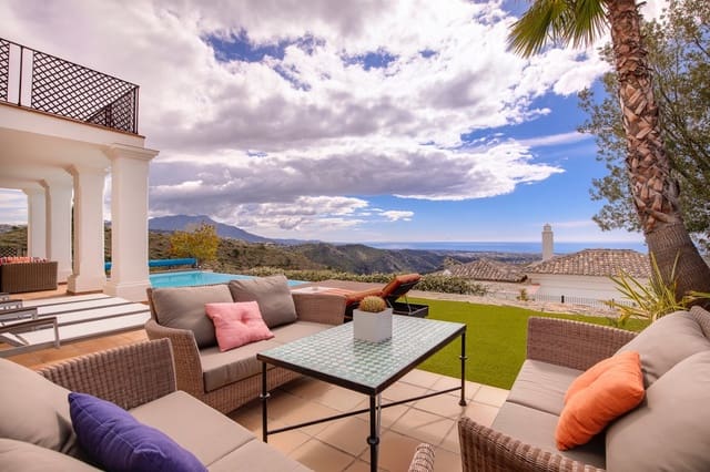 5 bedroom Villa for sale in Benahavís with pool garage - € 1,795,000 (Ref: 5255765)