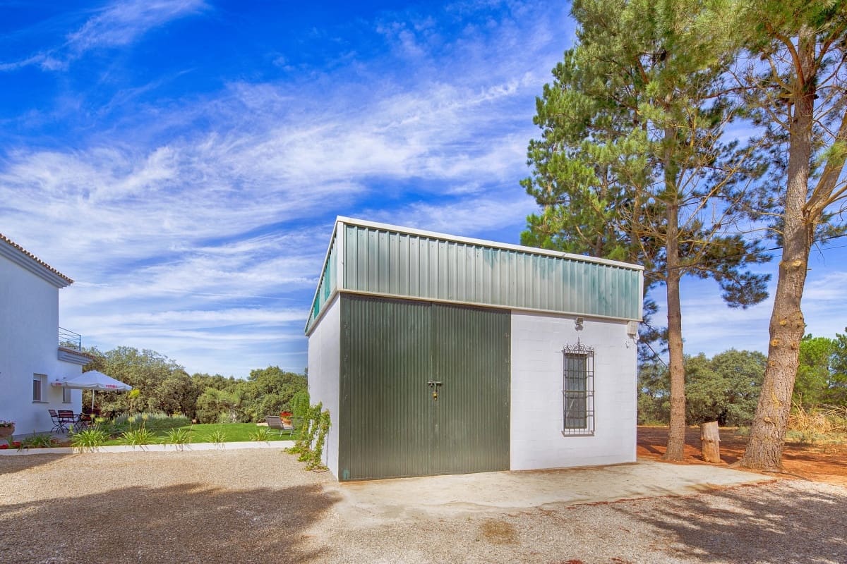 3 bedroom Finca/Country House for sale in Ronda with pool garage - € 1,600,000 (Ref: 5255781)