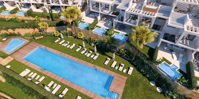 3 sypialnia Dom na sprzedaż w Manilva z basenem garażem - 595 000 € (Ref: 5255793)