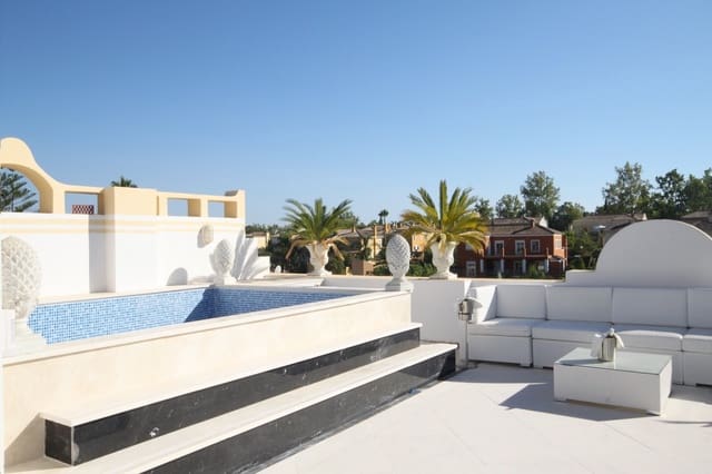 2 bedroom Penthouse for sale in Guadalmina Alta, Marbella with pool garage - € 680,000 (Ref: 7076484)