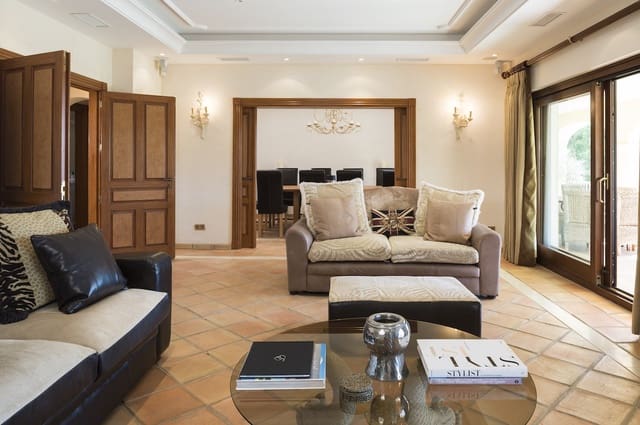 5 camera da letto Villa in vendita in Sotogrande Alto, San Roque con piscina garage - 2.300.000 € (Rif: 7076487)