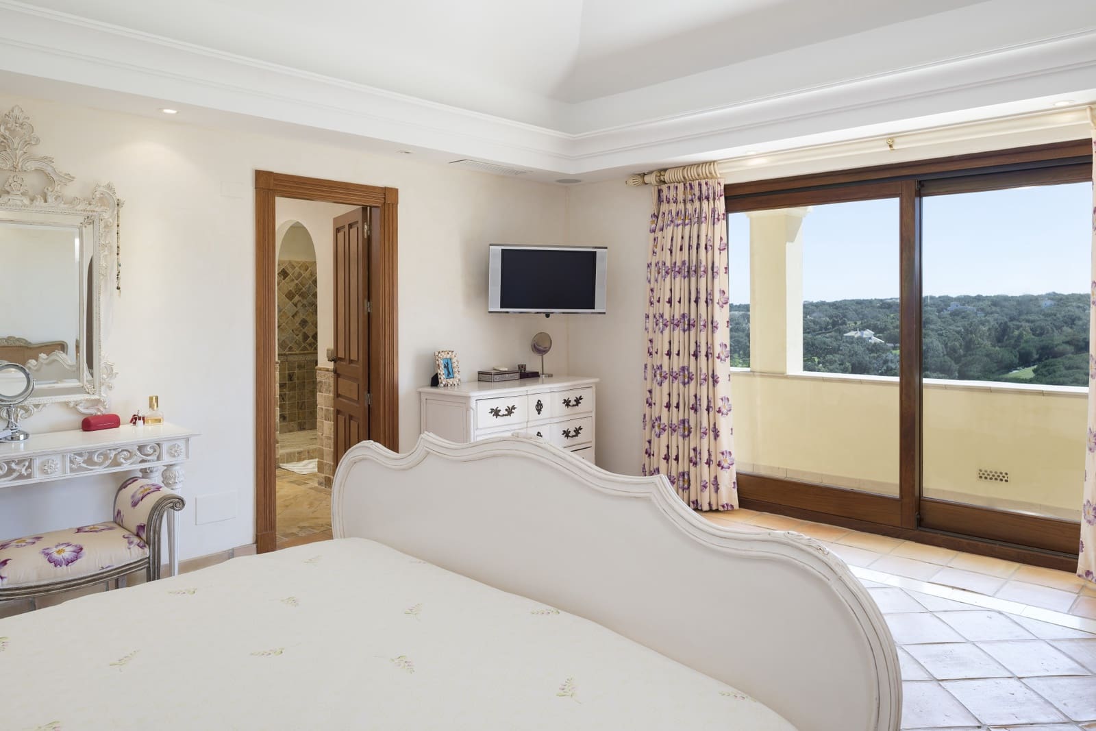 5 sypialnia Willa na sprzedaż w Sotogrande z basenem garażem - 2 300 000 € (Ref: 7076487)