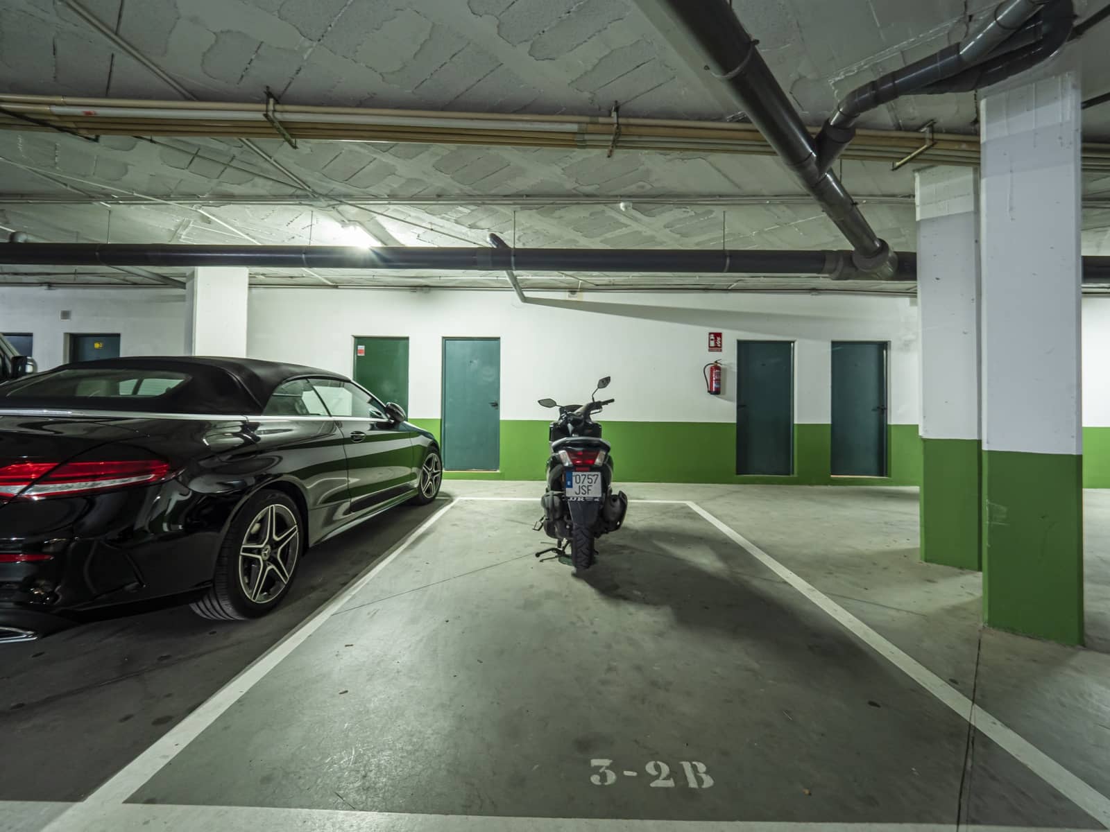 2 soveværelse Lejlighed til salg i Puerto Banus med swimmingpool garage - € 1.575.000 (Ref: 7076520)