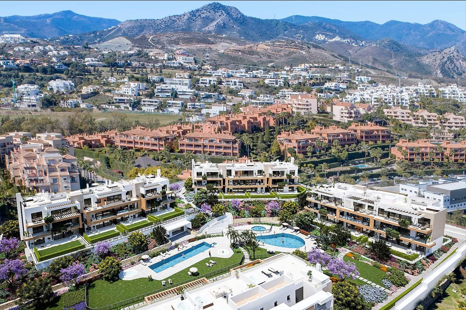 2 sypialnia Apartament na sprzedaż w Estepona z basenem - 575 000 € (Ref: 7076555)