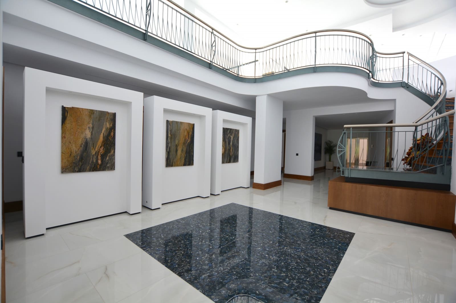 6 soverom Villa til salgs i Sotogrande med svømmebasseng garasje - € 4 500 000 (Ref: 7495830)