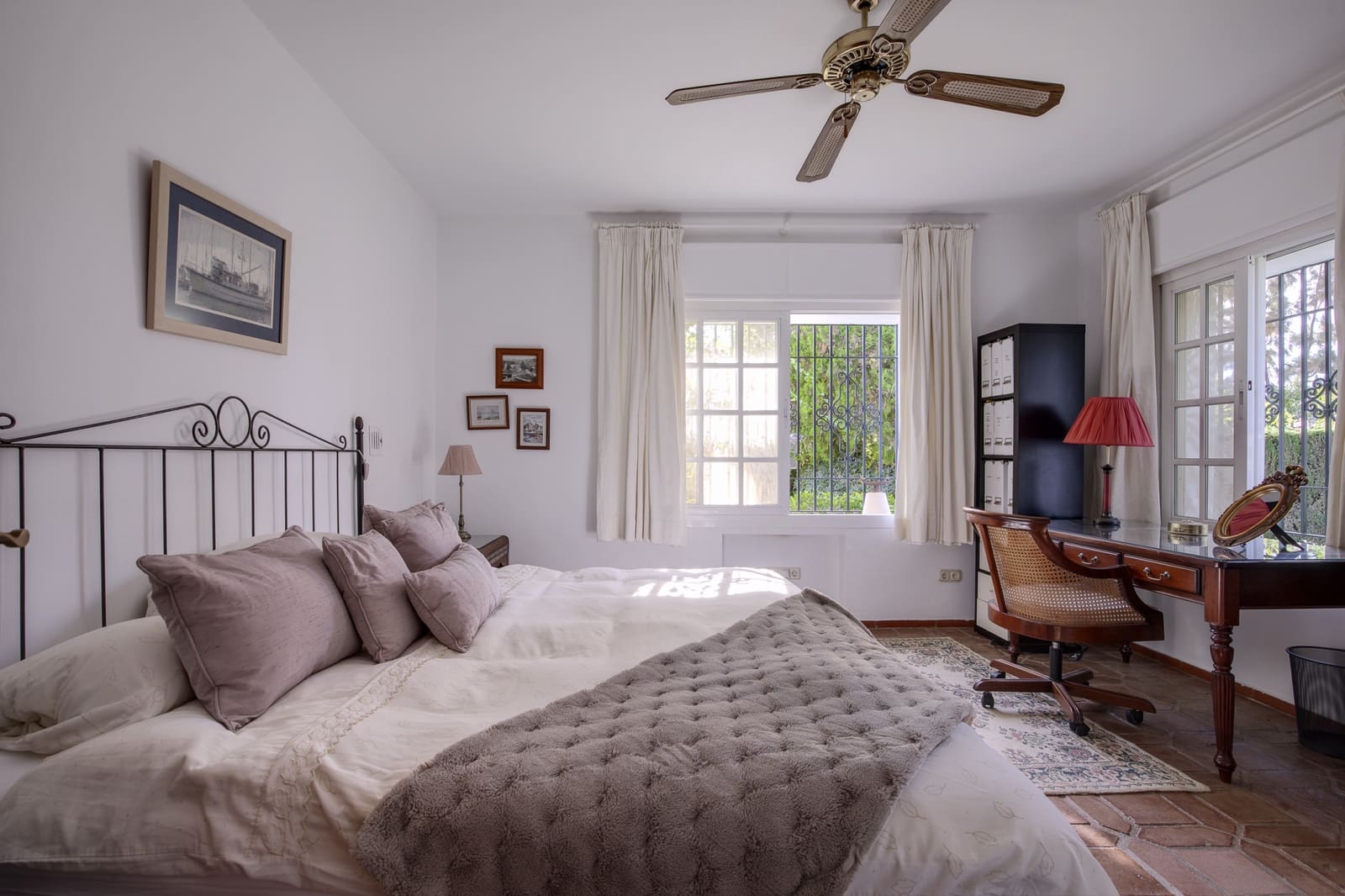 4 soverom Villa til salgs i Guadalmina med svømmebasseng garasje - € 2 495 000 (Ref: 7913159)