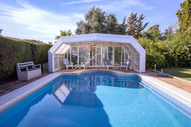 4 sypialnia Willa na sprzedaż w Guadalmina Alta, Marbella z basenem garażem - 2 495 000 € (Ref: 7913159)