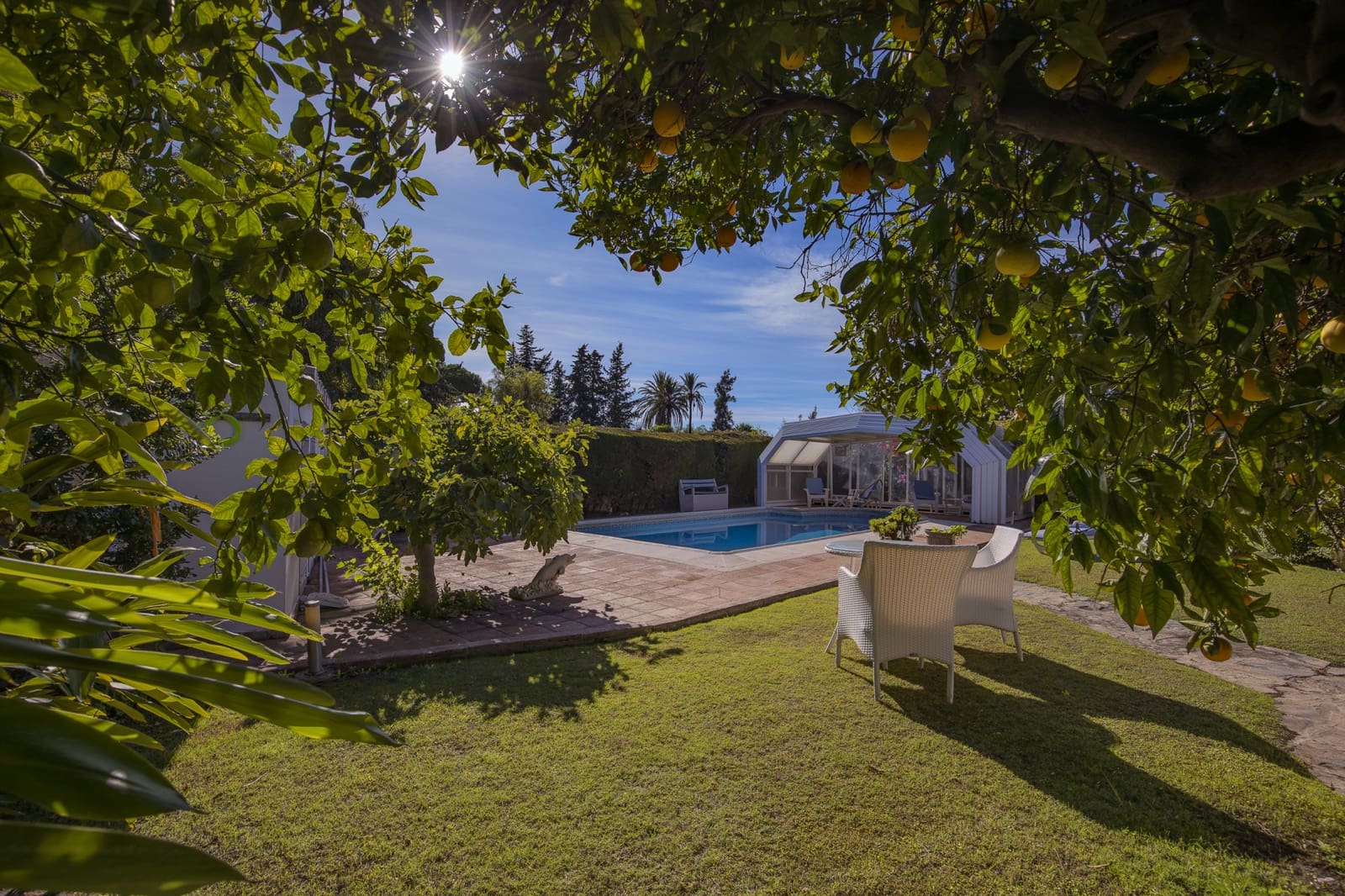 4 soverom Villa til salgs i Guadalmina med svømmebasseng garasje - € 2 495 000 (Ref: 7913159)