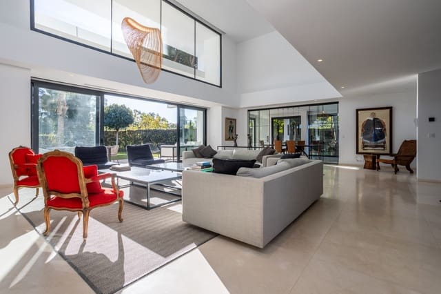 5 Zimmer Villa zu verkaufen in Guadalmina Baja, Marbella mit Pool Garage - 3.950.000 € (Ref: 8089949)