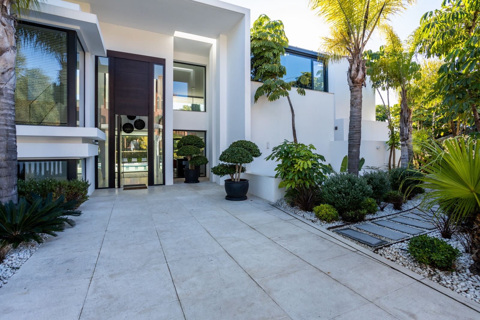 5 soveværelse Villa til salg i Guadalmina med swimmingpool garage - € 3.950.000 (Ref: 8089949)