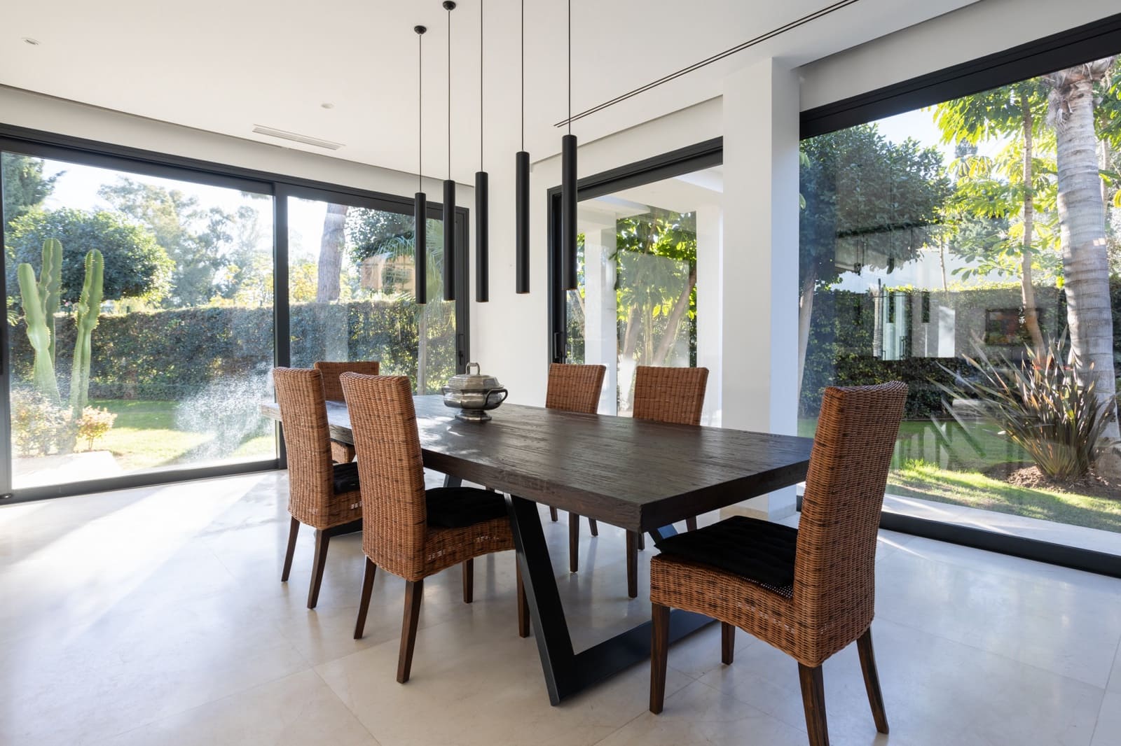 5 soveværelse Villa til salg i Guadalmina med swimmingpool garage - € 3.950.000 (Ref: 8089949)