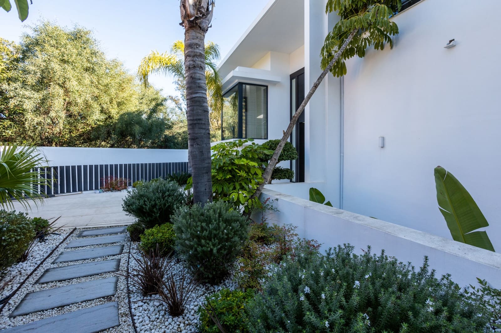 5 soveværelse Villa til salg i Guadalmina med swimmingpool garage - € 3.950.000 (Ref: 8089949)