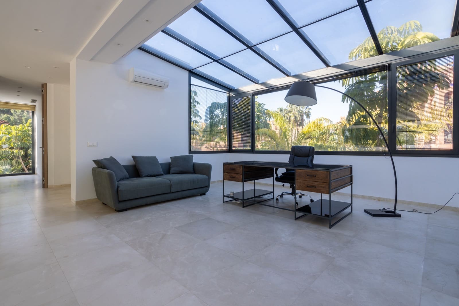 5 soveværelse Villa til salg i Guadalmina med swimmingpool garage - € 3.950.000 (Ref: 8089949)