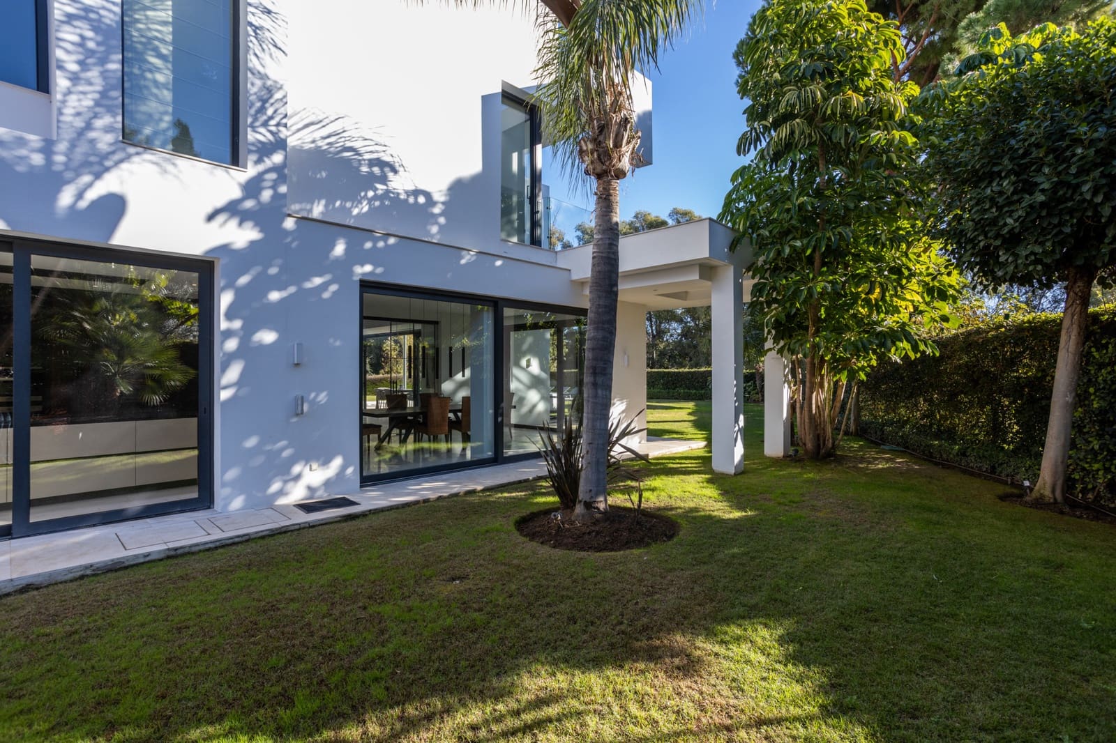 5 soveværelse Villa til salg i Guadalmina med swimmingpool garage - € 3.950.000 (Ref: 8089949)