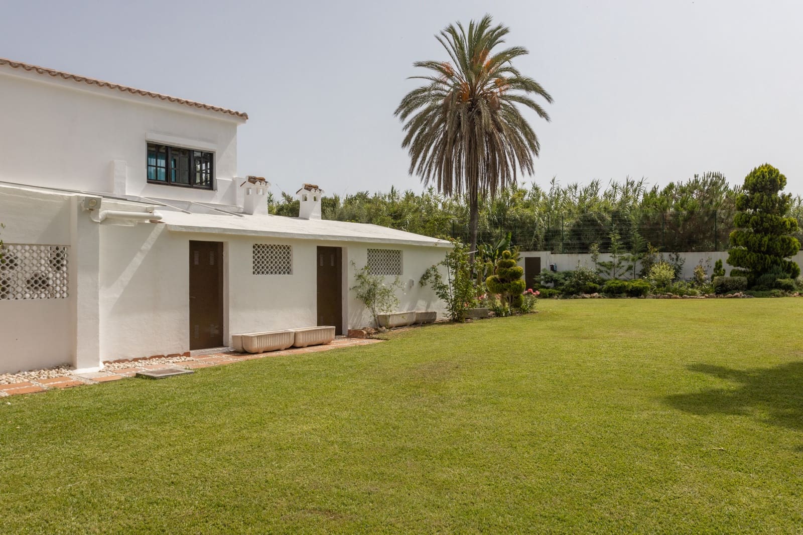 4 makuuhuone Huvila myytävänä paikassa Guadalmina mukana uima-altaan 
autotalli - 3 800 000 € (Ref: 8102886)