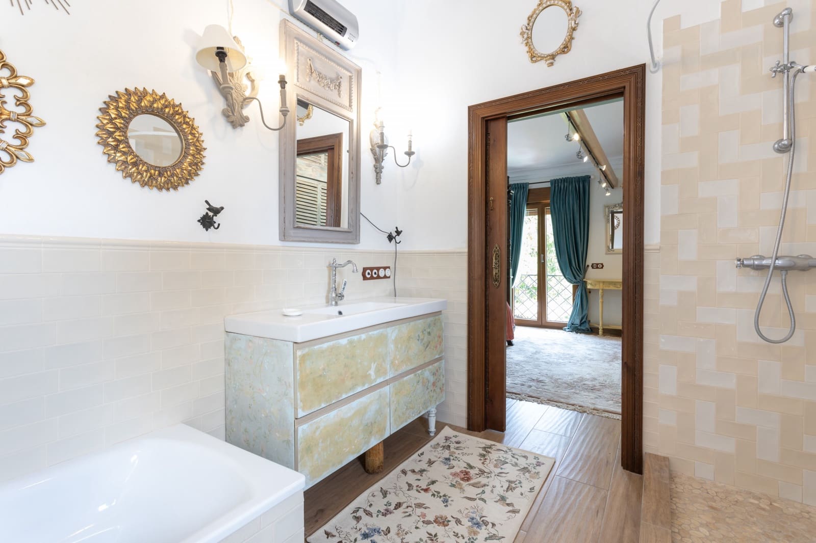 4 makuuhuone Huvila myytävänä paikassa Guadalmina mukana uima-altaan 
autotalli - 3 800 000 € (Ref: 8102886)