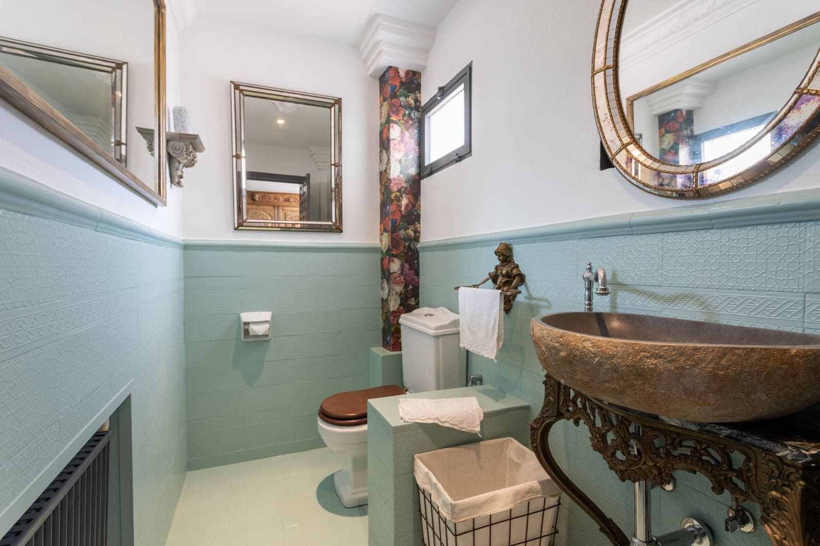 4 makuuhuone Huvila myytävänä paikassa Guadalmina mukana uima-altaan 
autotalli - 3 800 000 € (Ref: 8102886)