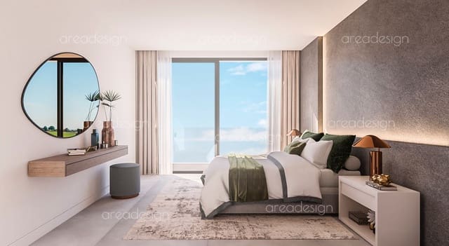 Apartamento de 2 habitaciones en Estepona en venta con piscina garaje - 559.000 € (Ref: 8157944)