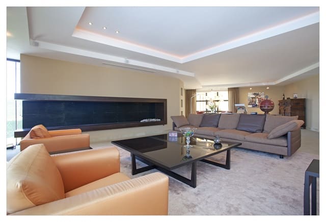 6 soverom Villa til salgs i Sotogrande, San Roque med svømmebasseng garasje - € 5 750 000 (Ref: 8212930)