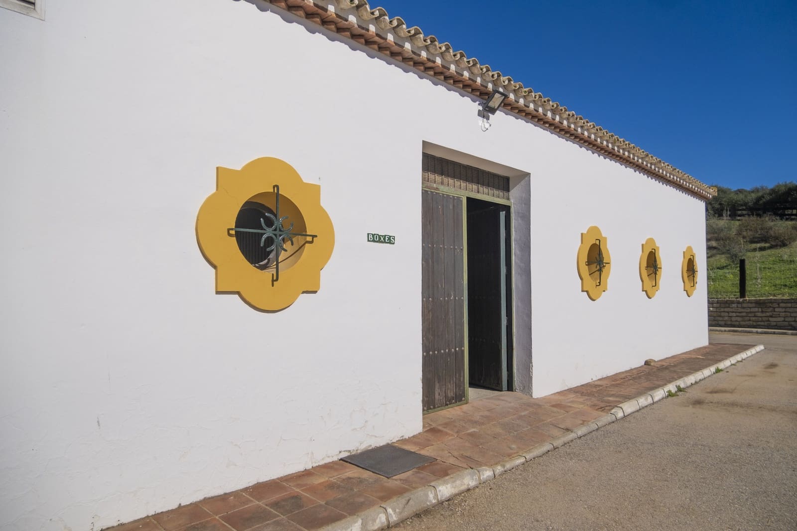 7 soveværelse Finca/Landehus til salg i San Martin del Tesorillo med garage - € 6.950.000 (Ref: 8254382)