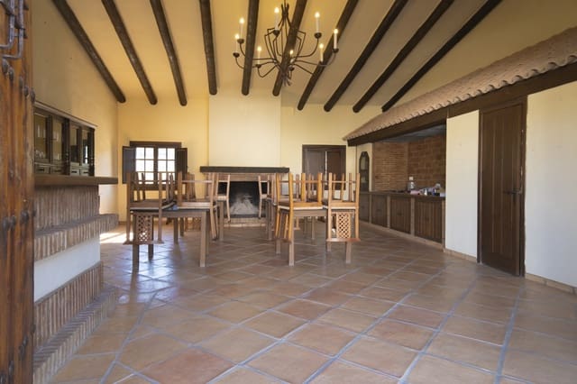 7 soverom Finca/Herregård til salgs i San Martin del Tesorillo med garasje - € 6 950 000 (Ref: 8254382)
