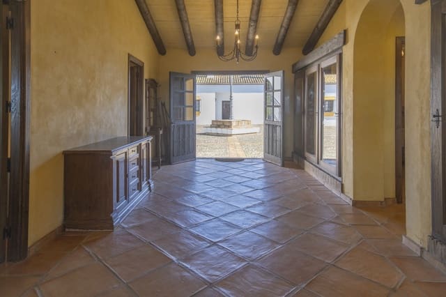7 soverom Finca/Herregård til salgs i San Martin del Tesorillo med garasje - € 6 950 000 (Ref: 8254382)