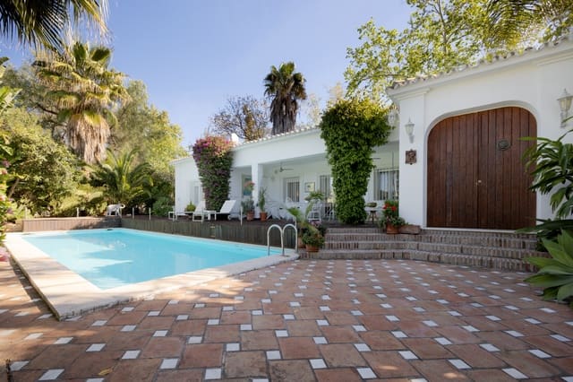 3 soverom Villa til salgs i Guadalmina Alta, Marbella med svømmebasseng garasje - € 1 490 000 (Ref: 8392892)