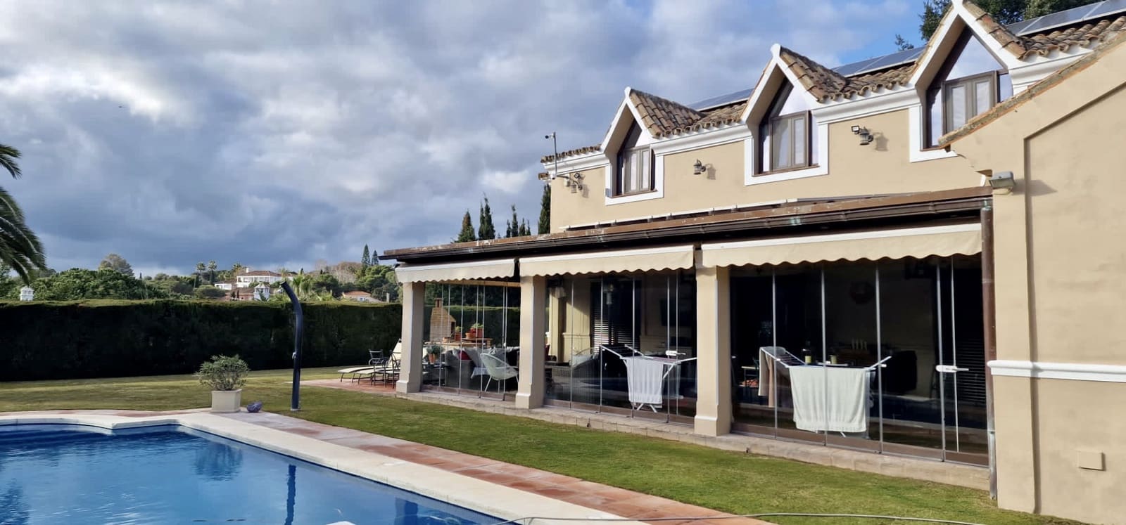 6 bedroom Villa for sale in Sotogrande with pool garage - € 1,725,000 (Ref: 8450992)