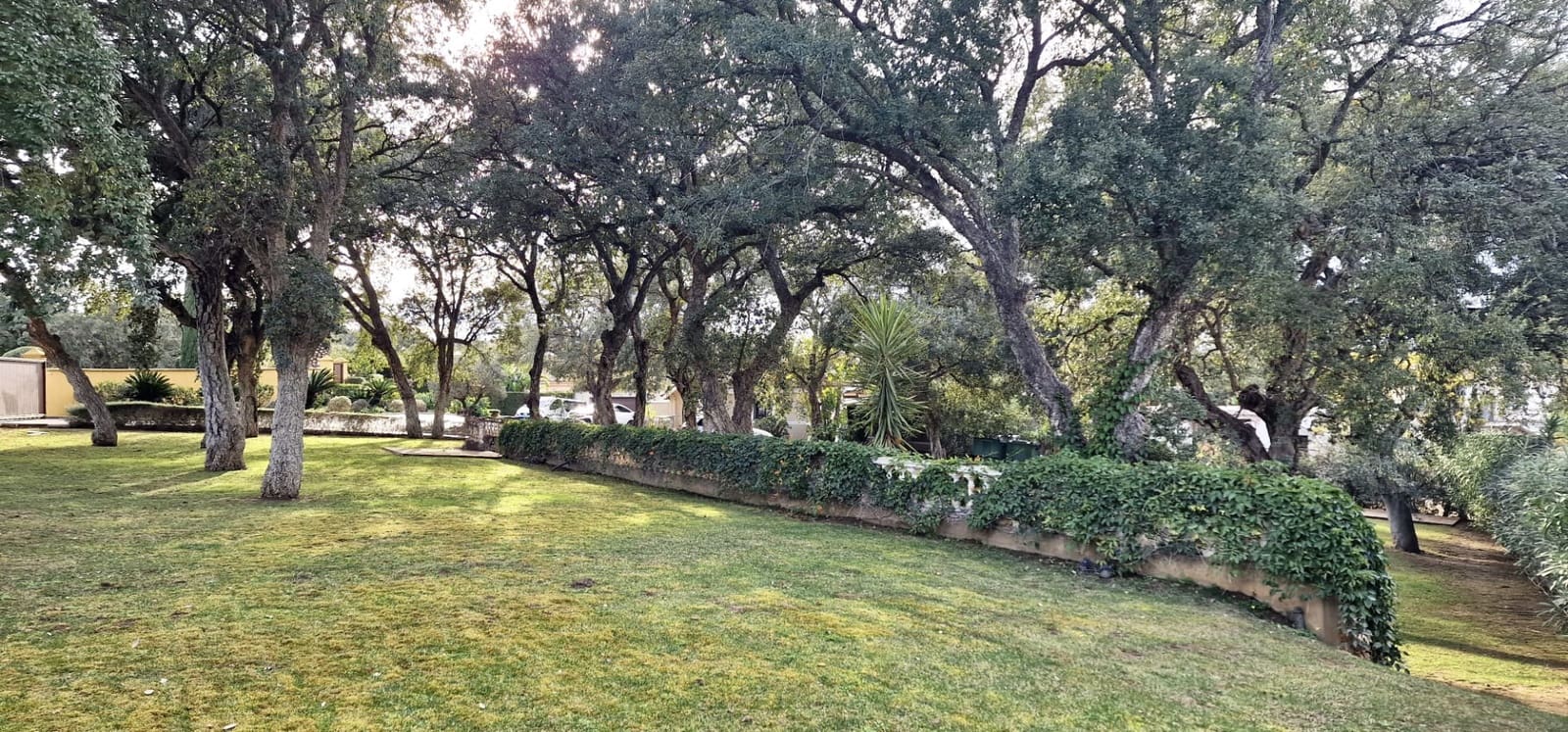 6 bedroom Villa for sale in Sotogrande with pool garage - € 1,725,000 (Ref: 8450992)