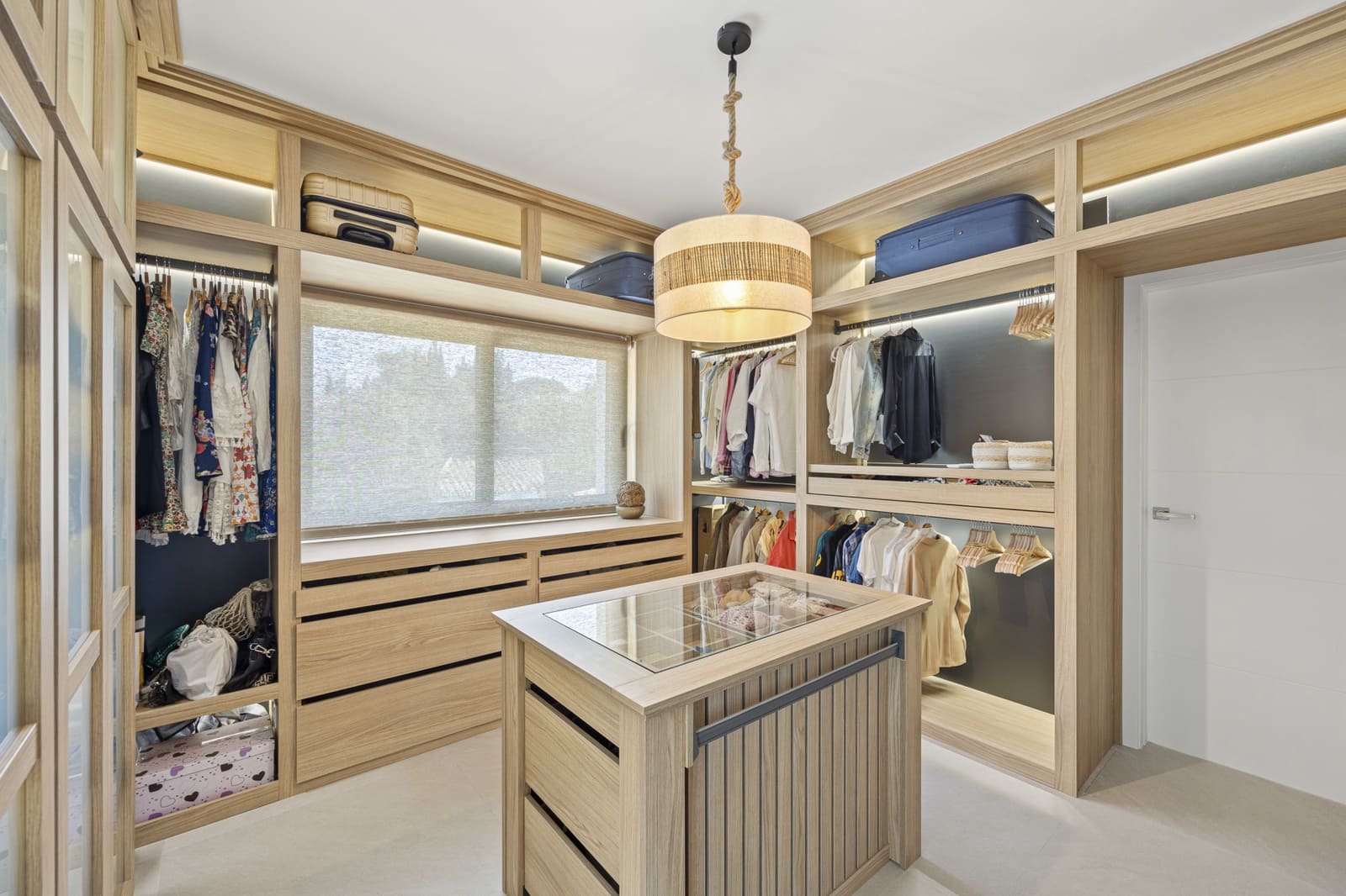 4 soveværelse Villa til salg i Guadalmina med swimmingpool - € 2.395.000 (Ref: 8472790)