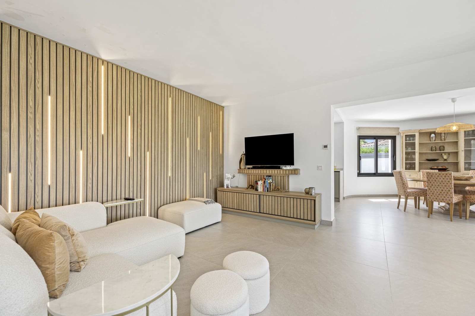 4 sypialnia Willa na sprzedaż w Guadalmina z basenem - 2 395 000 € (Ref: 8472790)