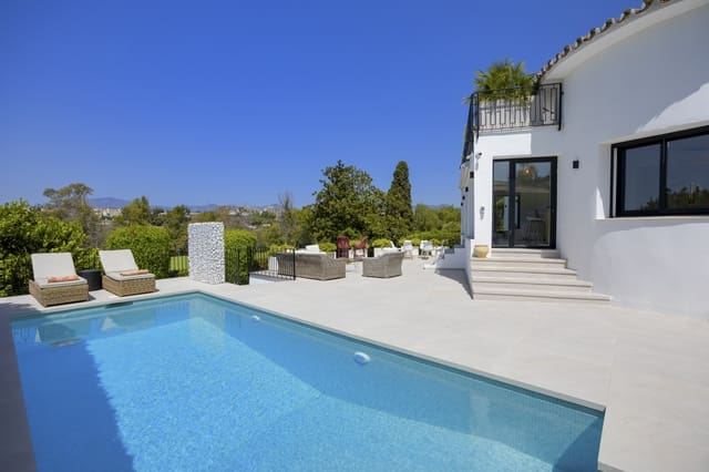 4 sypialnia Willa na sprzedaż w Guadalmina Alta, Marbella z basenem - 2 395 000 € (Ref: 8472790)