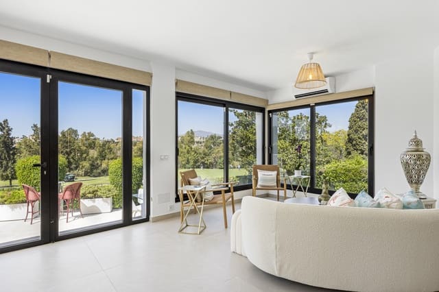 4 sypialnia Willa na sprzedaż w Guadalmina Alta, Marbella z basenem - 2 395 000 € (Ref: 8472790)