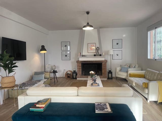 7 soveværelse Finca/Landehus til salg i Puente Genil med swimmingpool - € 449.000 (Ref: 8474222)