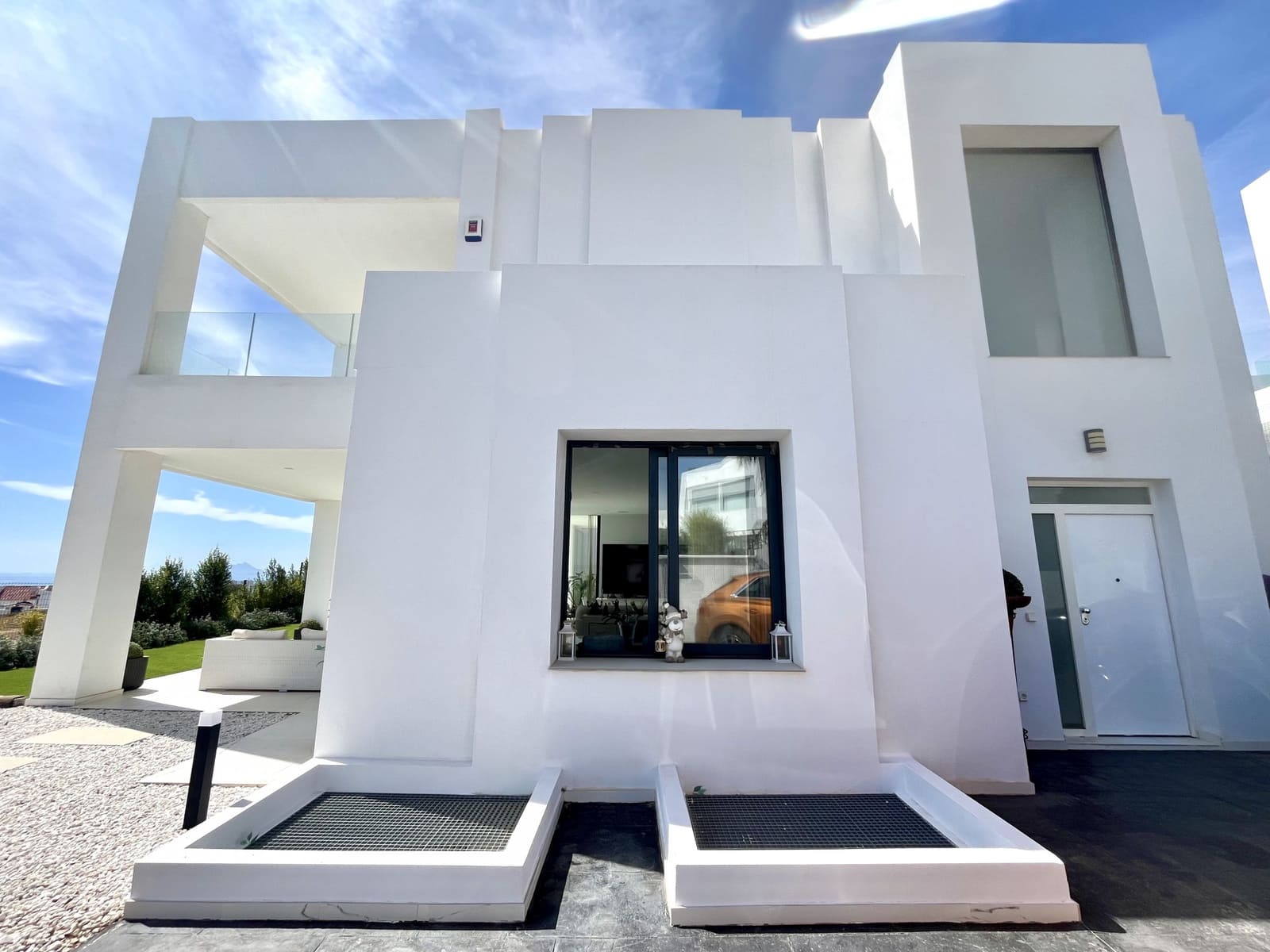 4 chambre Villa/Maison à vendre à Manilva avec piscine garage - 925 000 € (Ref: 8589597)