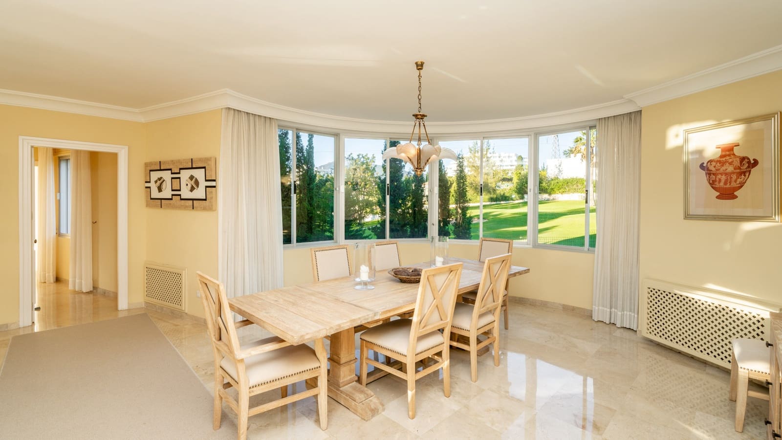 3 bedroom Apartment for sale in Guadalmina with pool garage - € 670,000 (Ref: 8668609)