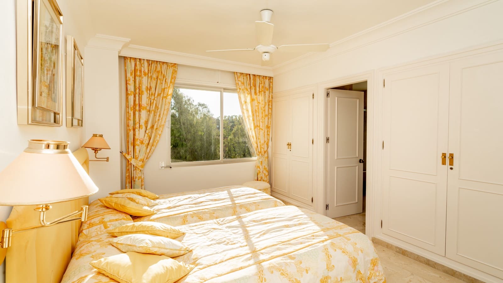 3 bedroom Apartment for sale in Guadalmina with pool garage - € 670,000 (Ref: 8668609)