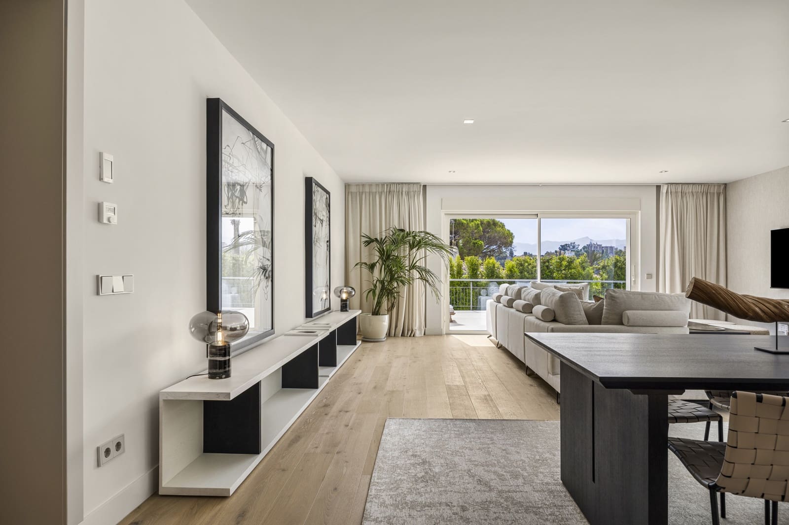 4 soverom Villa til salgs i Guadalmina med svømmebasseng garasje - € 1 900 000 (Ref: 8752950)