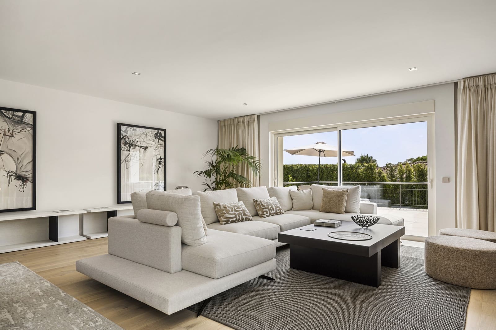 4 soverom Villa til salgs i Guadalmina med svømmebasseng garasje - € 1 900 000 (Ref: 8752950)