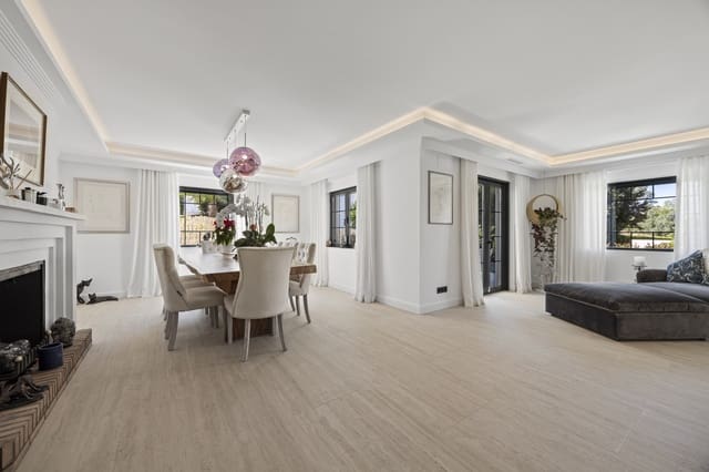 5 sovrum Villa till salu i Guadalmina Alta, Marbella med pool garage - 1 795 000 € (Ref: 8922153)