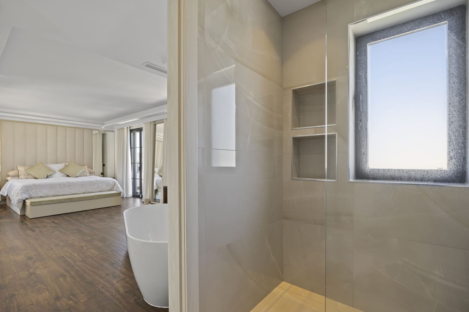 5 soveværelse Villa til salg i Guadalmina med swimmingpool garage - € 1.795.000 (Ref: 8922153)