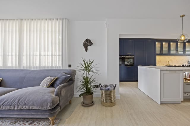 5 soveværelse Villa til salg i Guadalmina Alta, Marbella med swimmingpool garage - € 1.795.000 (Ref: 8922153)